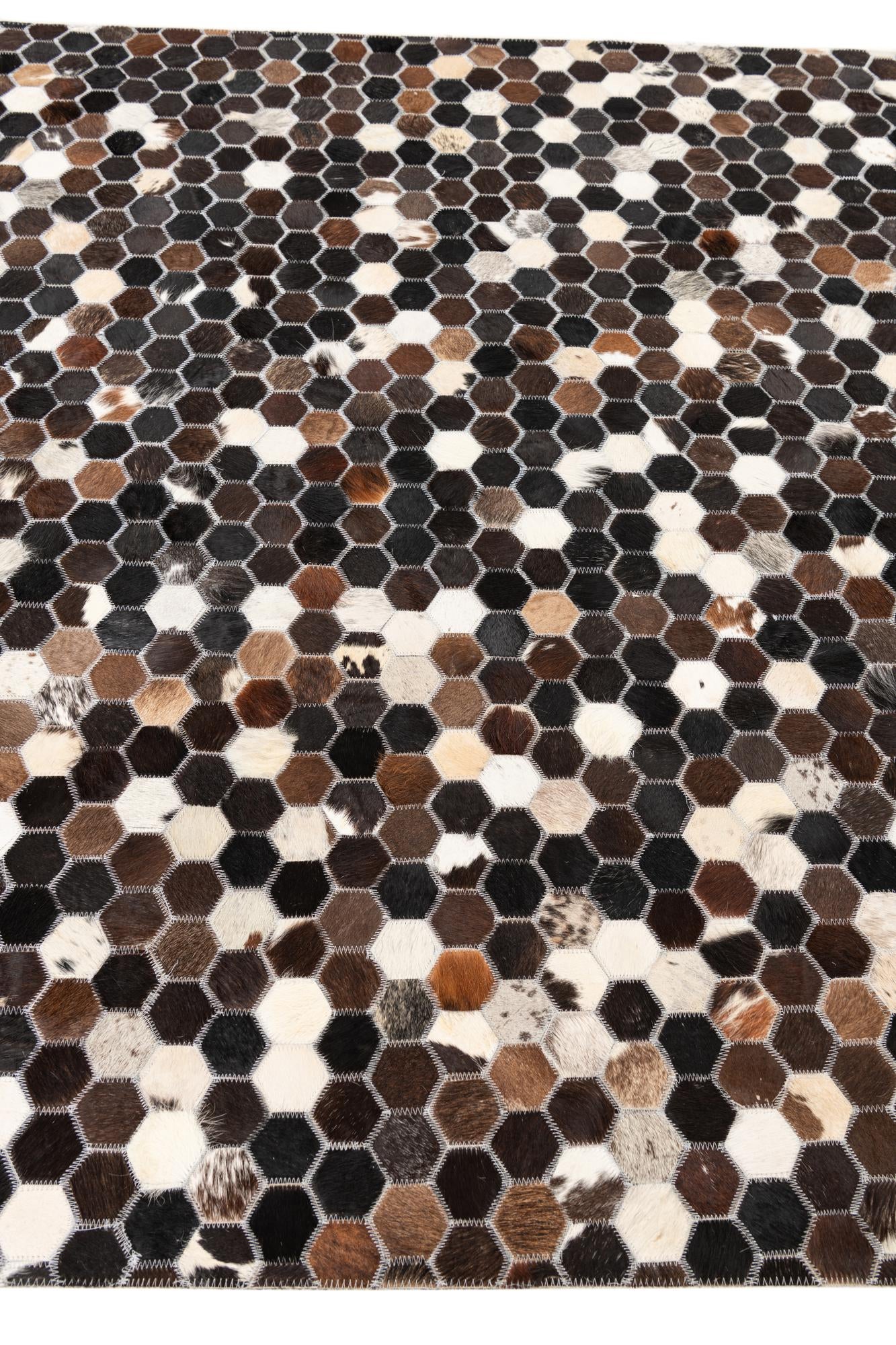 5' x 7' 10 Cowhide Leather Rug