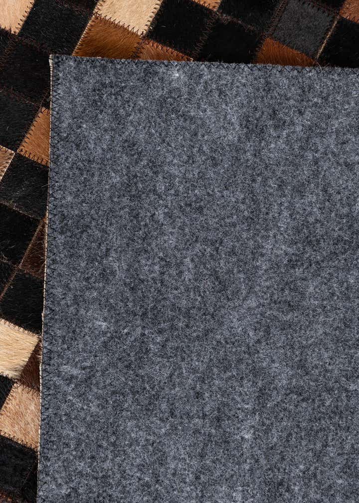 5' 1 x 8' Cowhide Leather Rug