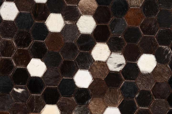 5' 1 x 8' Cowhide Leather Rug