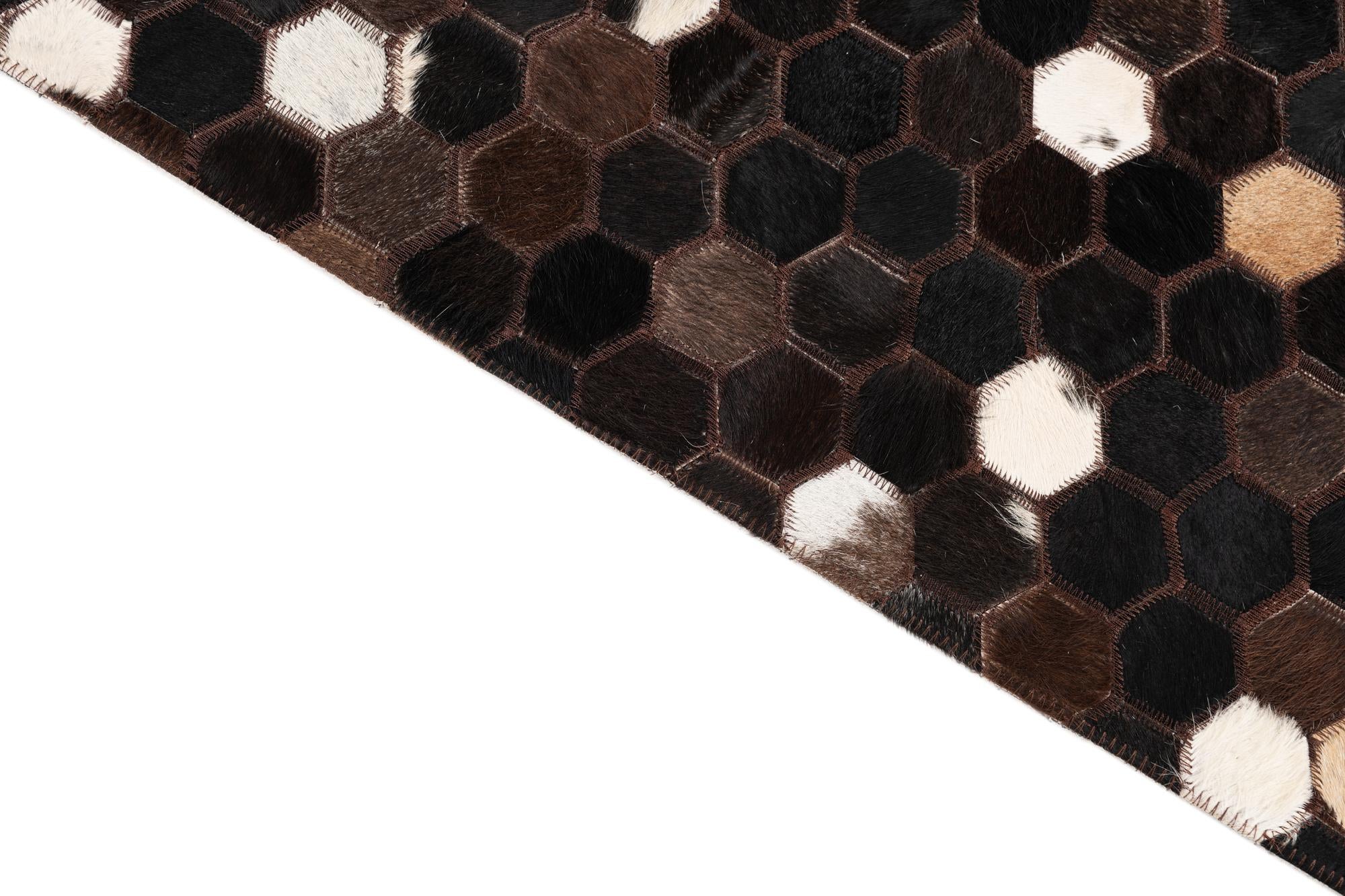 5' x 7' 10 Cowhide Leather Rug