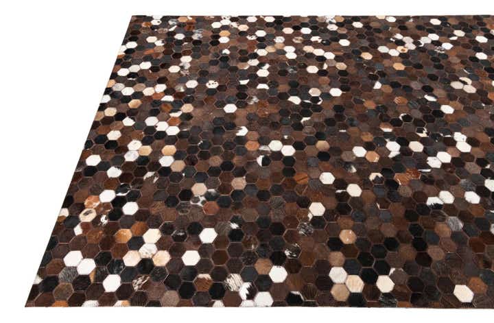 5' x 7' 8 Cowhide Leather Rug