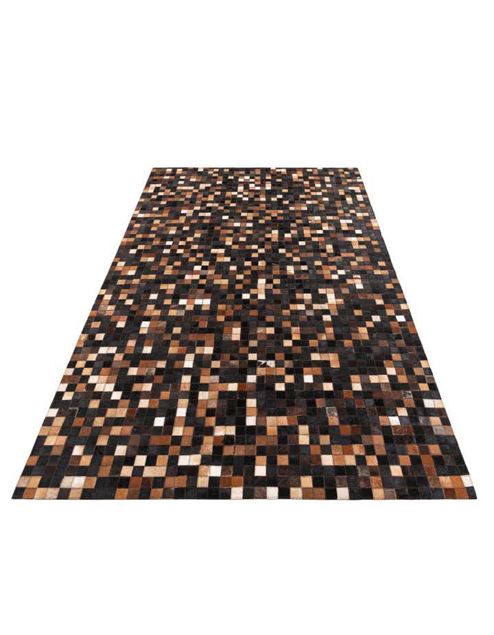 5' 1 x 7' 10 Cowhide Leather Rug
