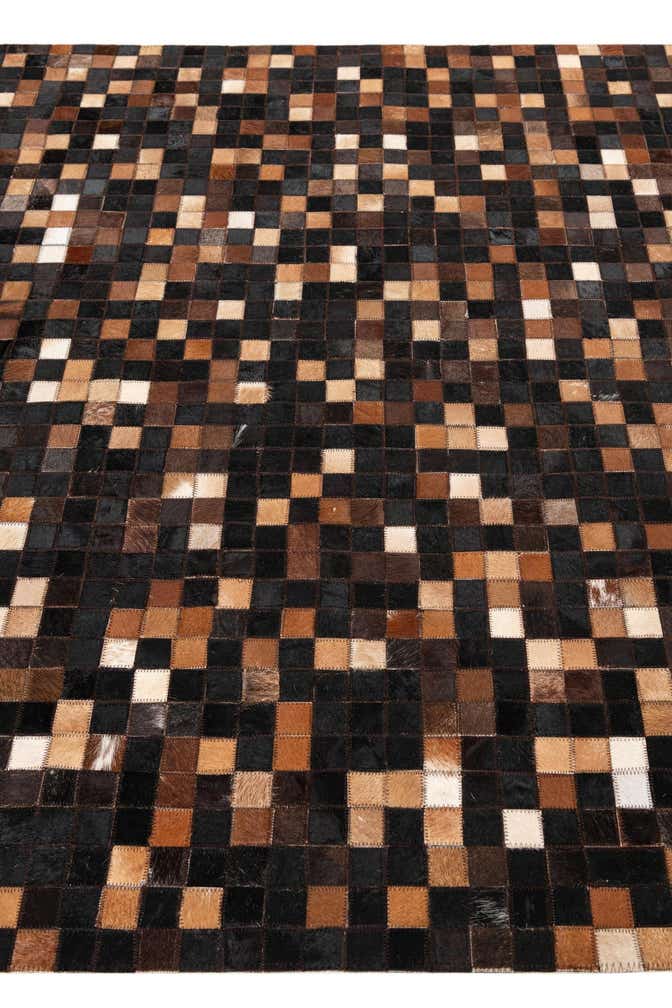 5' 1 x 7' 10 Cowhide Leather Rug