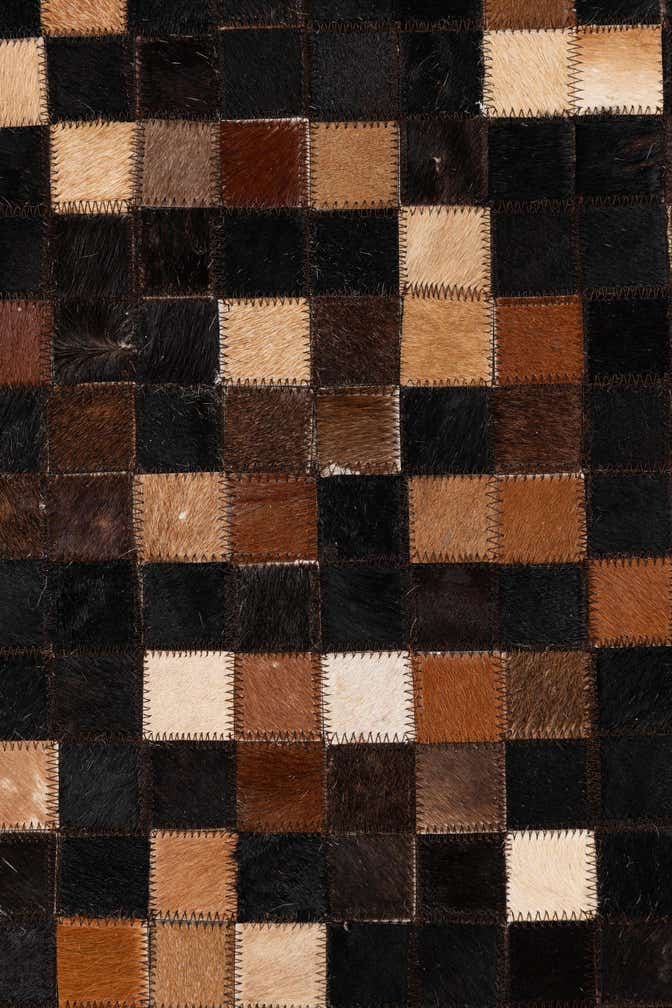 5' 1 x 7' 10 Cowhide Leather Rug