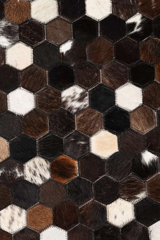 5' 2 x 8' Cowhide Leather Rug