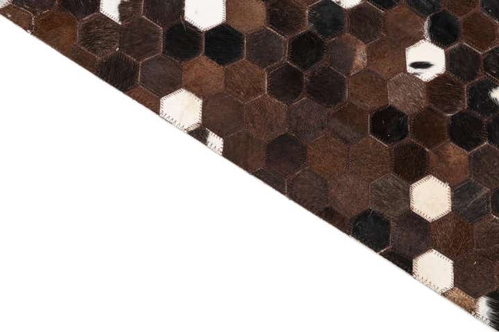 5' 1 x 8' Cowhide Leather Rug