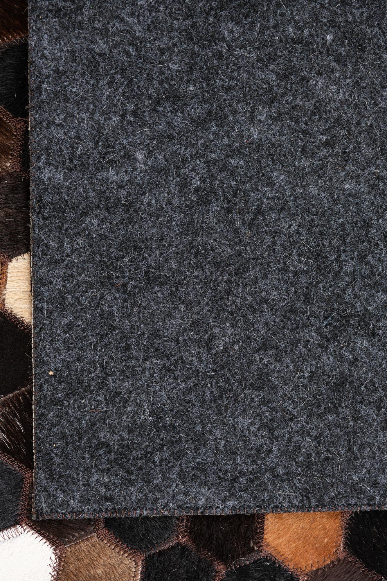 5' x 8' Cowhide Leather Rug