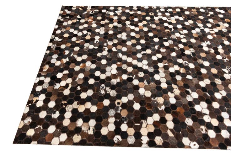 Detail image of 5' x 7' 10 Cowhide Leather Rug