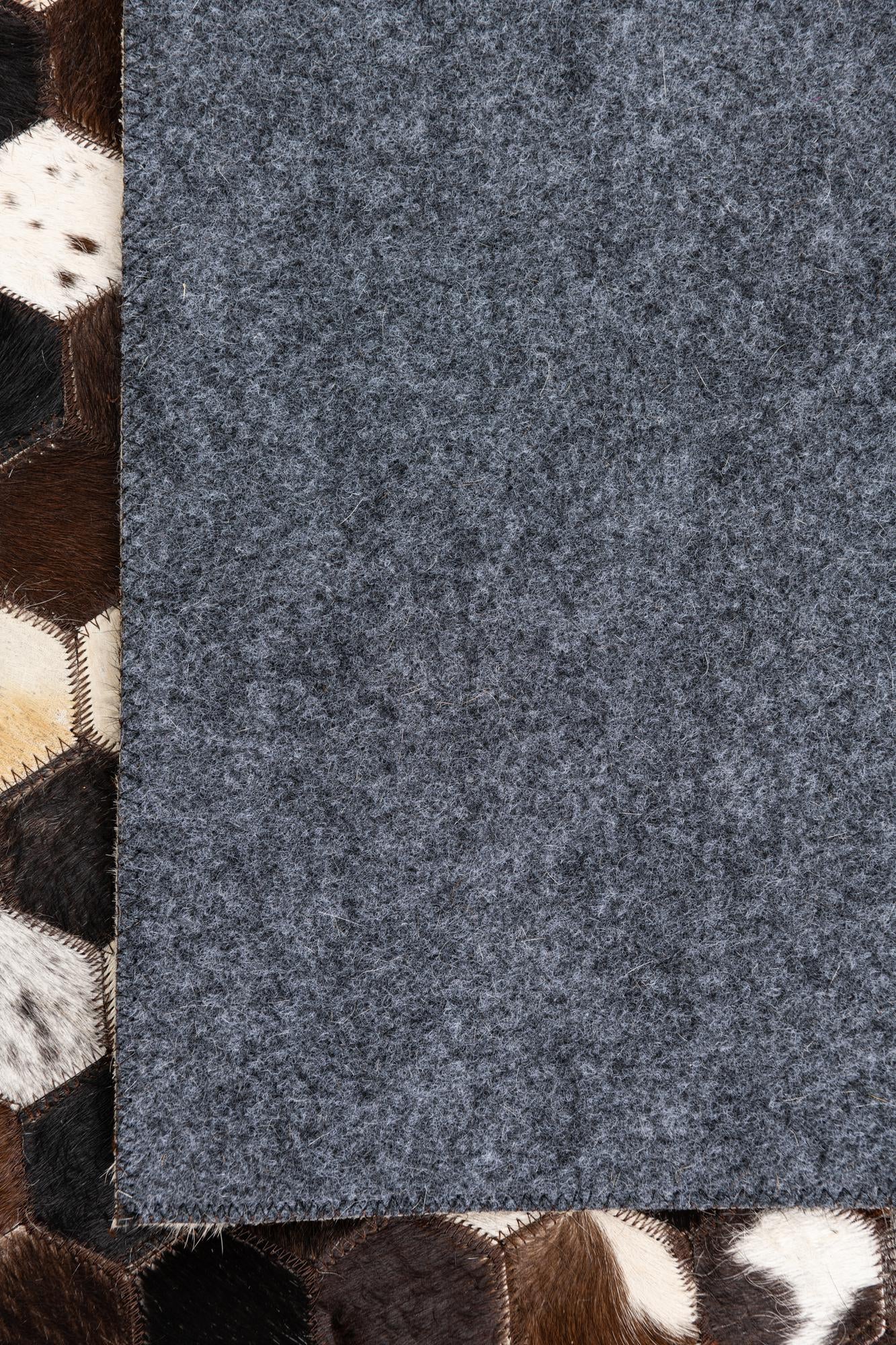 5' x 8' Cowhide Leather Rug