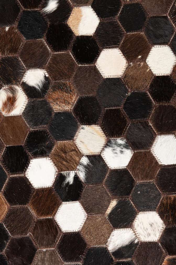 5' x 8' Cowhide Leather Rug
