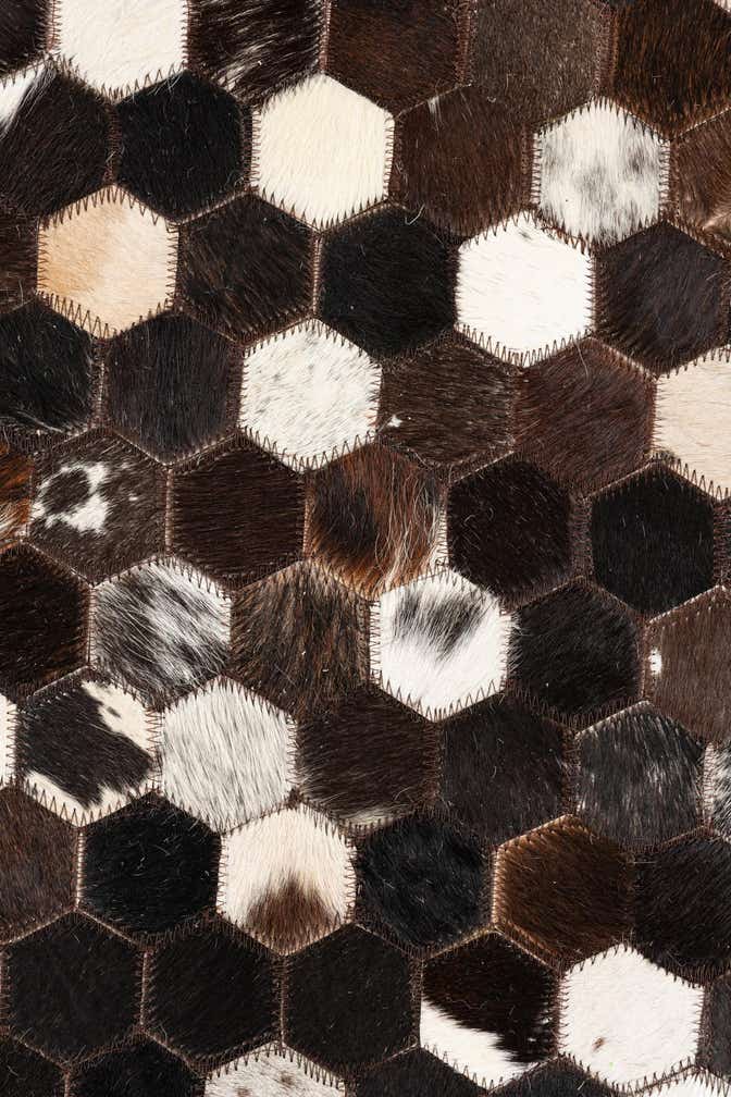5' x 8' Cowhide Leather Rug