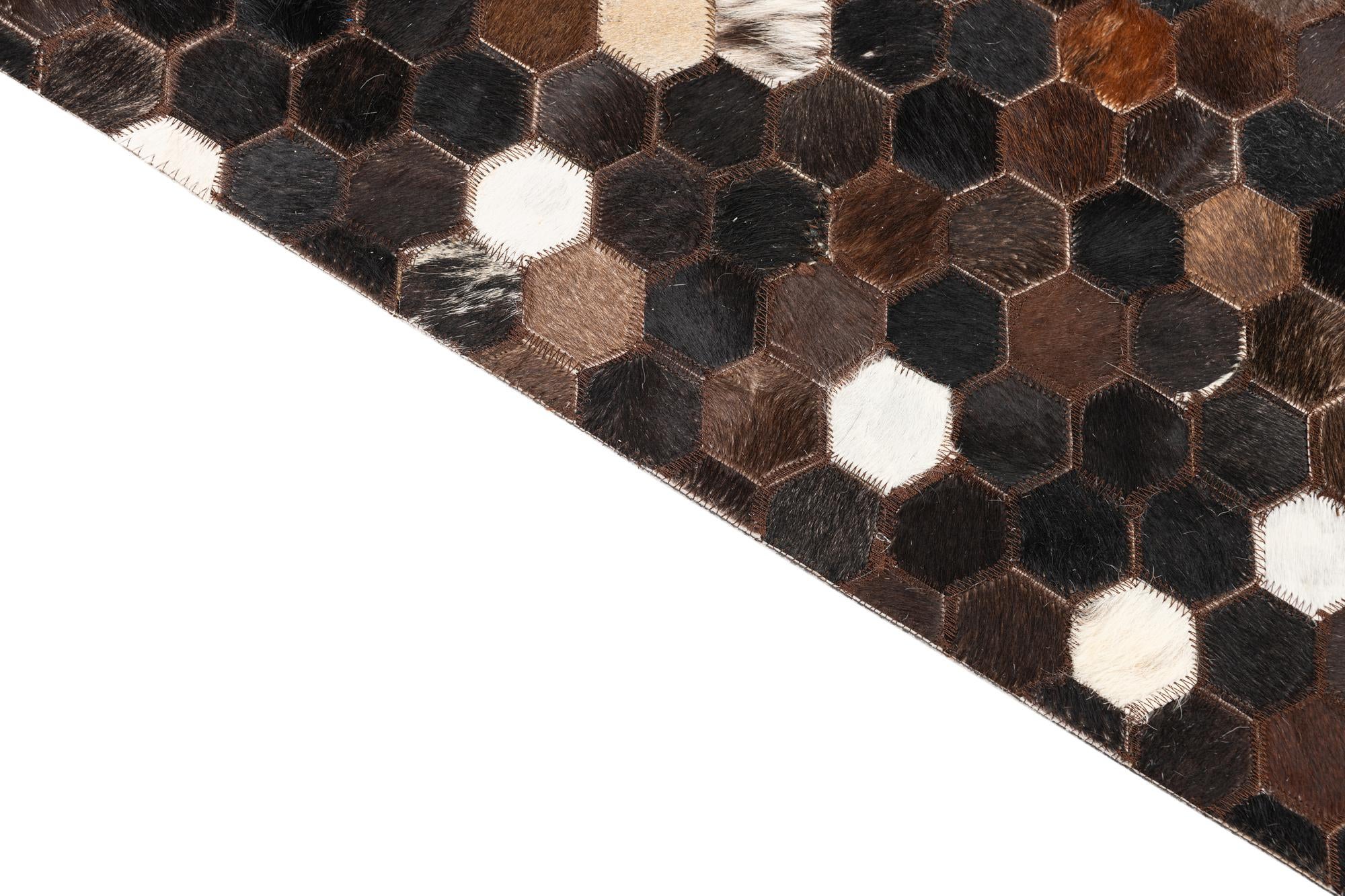 5' x 7' 10 Cowhide Leather Rug