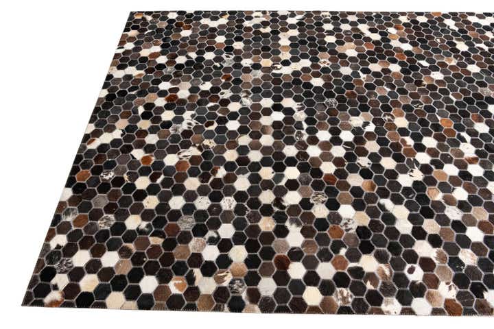 5' x 8' Cowhide Leather Rug