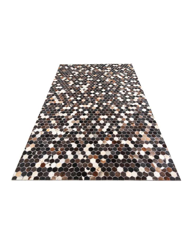 5' x 7' 9 Cowhide Leather Rug