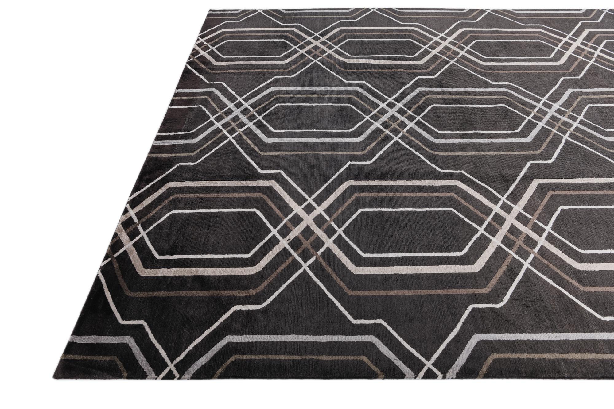 6' 8 x 9' 10 Hand Knotted Darya Wool Rug
