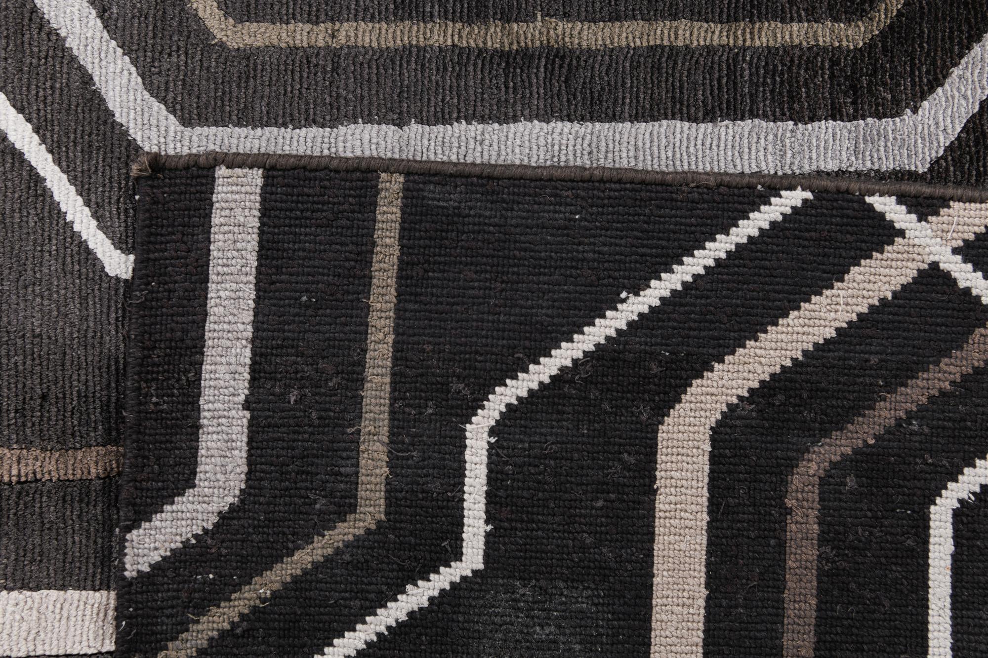6' 8 x 9' 10 Hand Knotted Darya Wool Rug