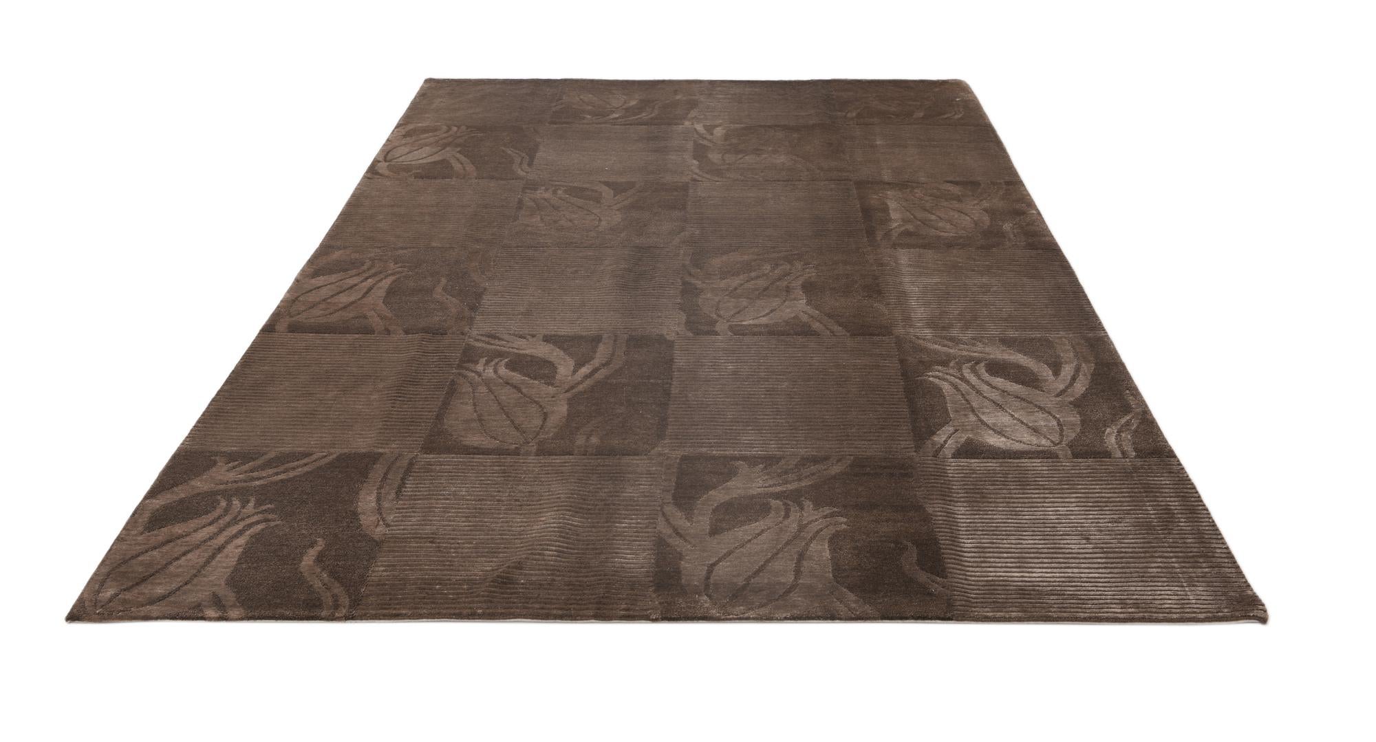 6' 9 x 10' 2 Hand Knotted Darya Wool Rug