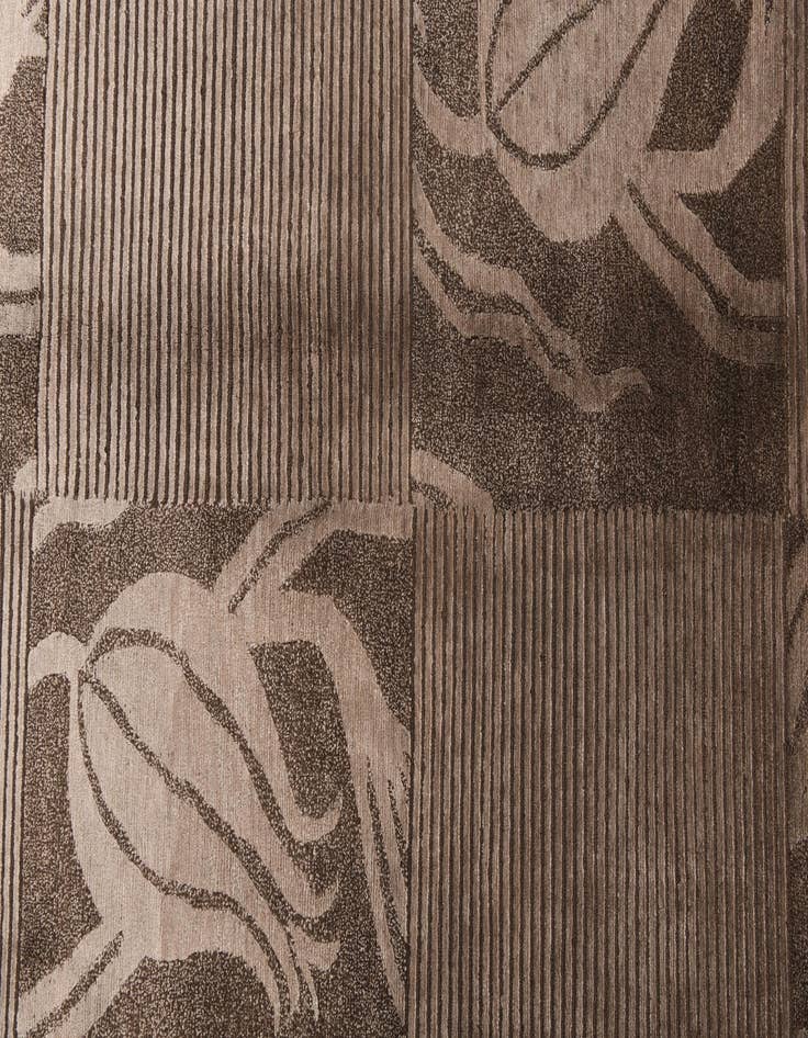 Detail image of 6' 9 x 10' 2  Hand Knotted Darya Wool Rug