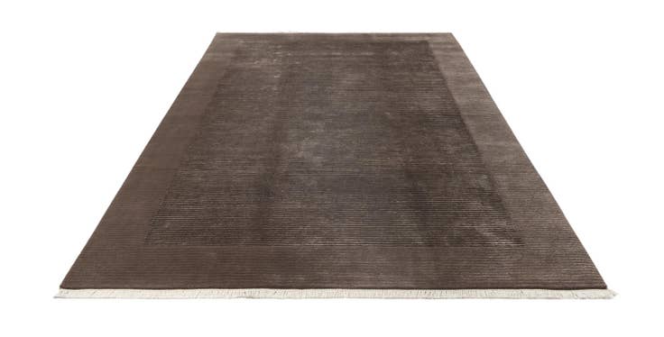 Detail image of 6' 7 x 9' 11 Hand Knotted Darya Wool Rug