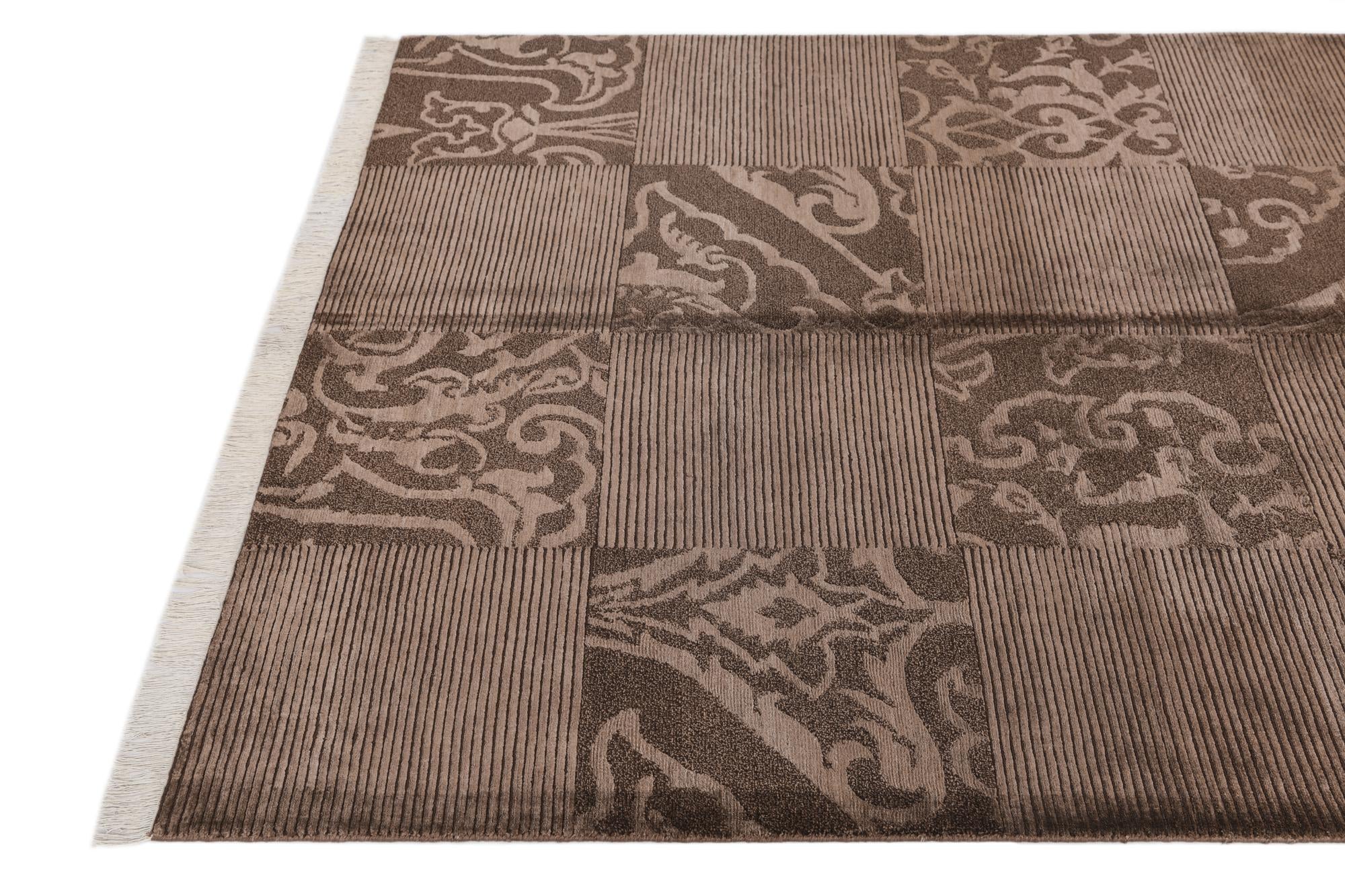 4' 11 x 6' 8 Hand Knotted Darya Wool Rug
