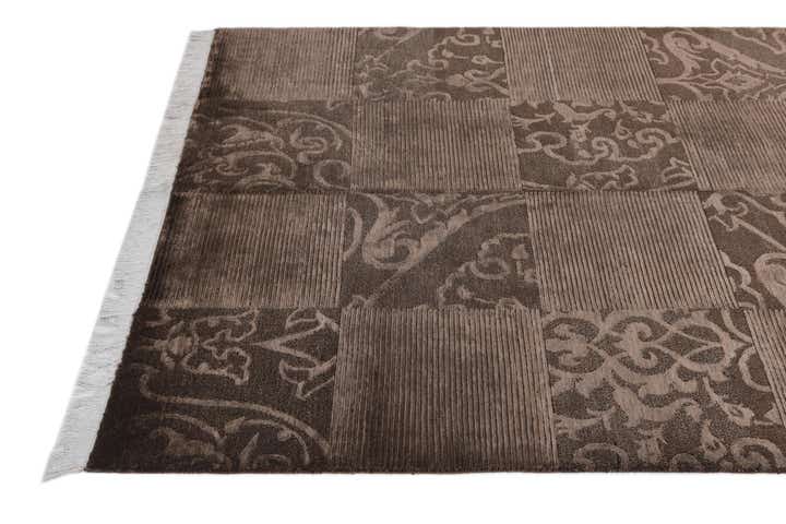 5' x 6' 9 Hand Knotted Darya Wool Rug