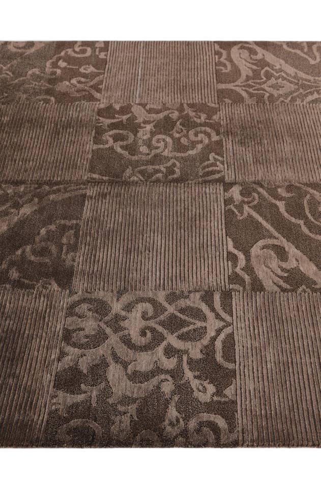 Detail image of 5' x 6' 9 Hand Knotted Darya Wool Rug