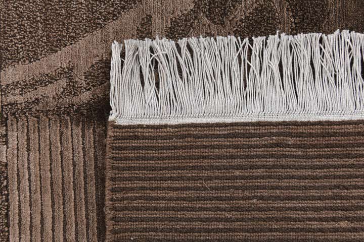 5' x 6' 9 Hand Knotted Darya Wool Rug