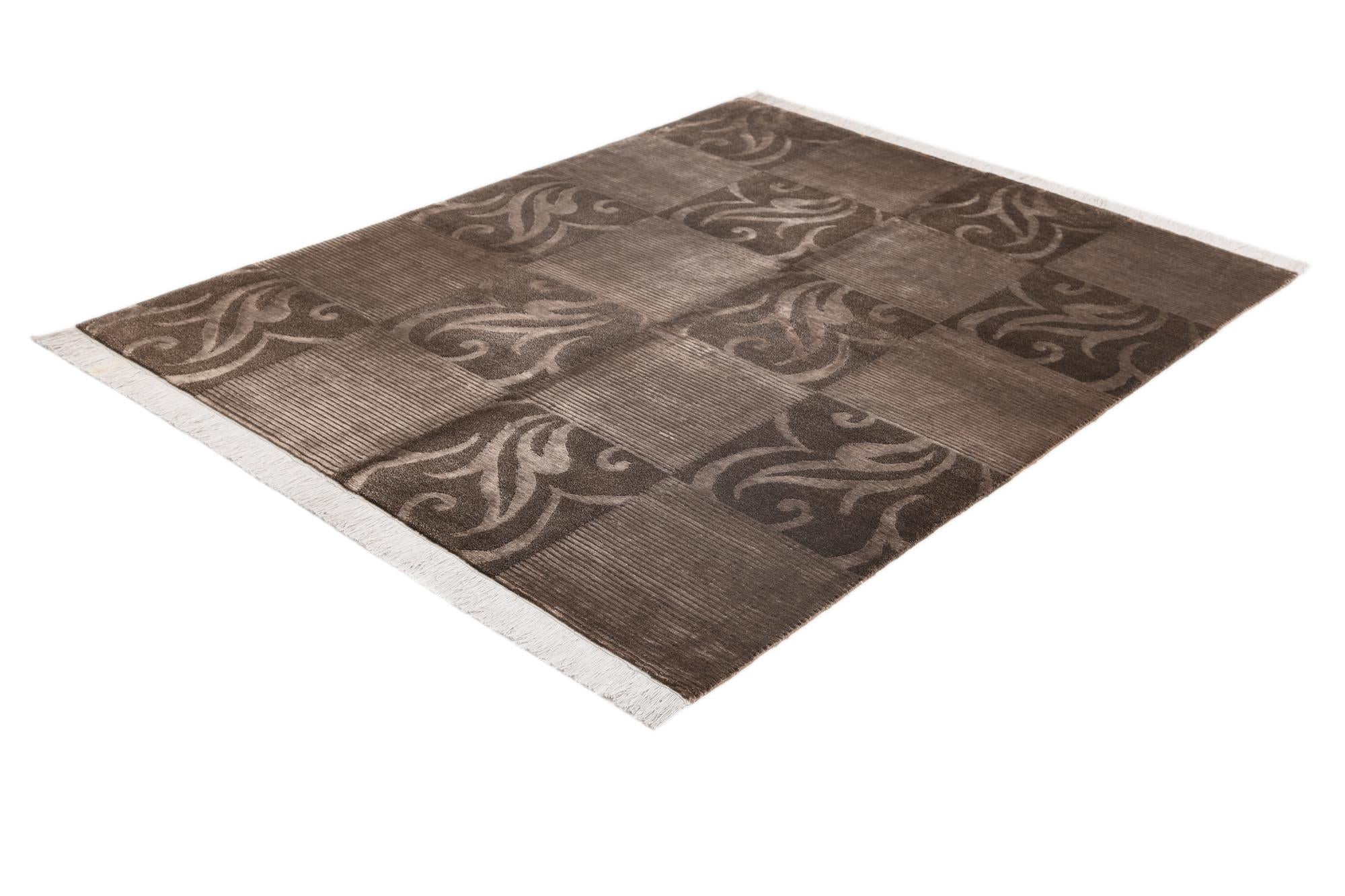 5' 1 x 6' 7 Hand Knotted Darya Wool Rug