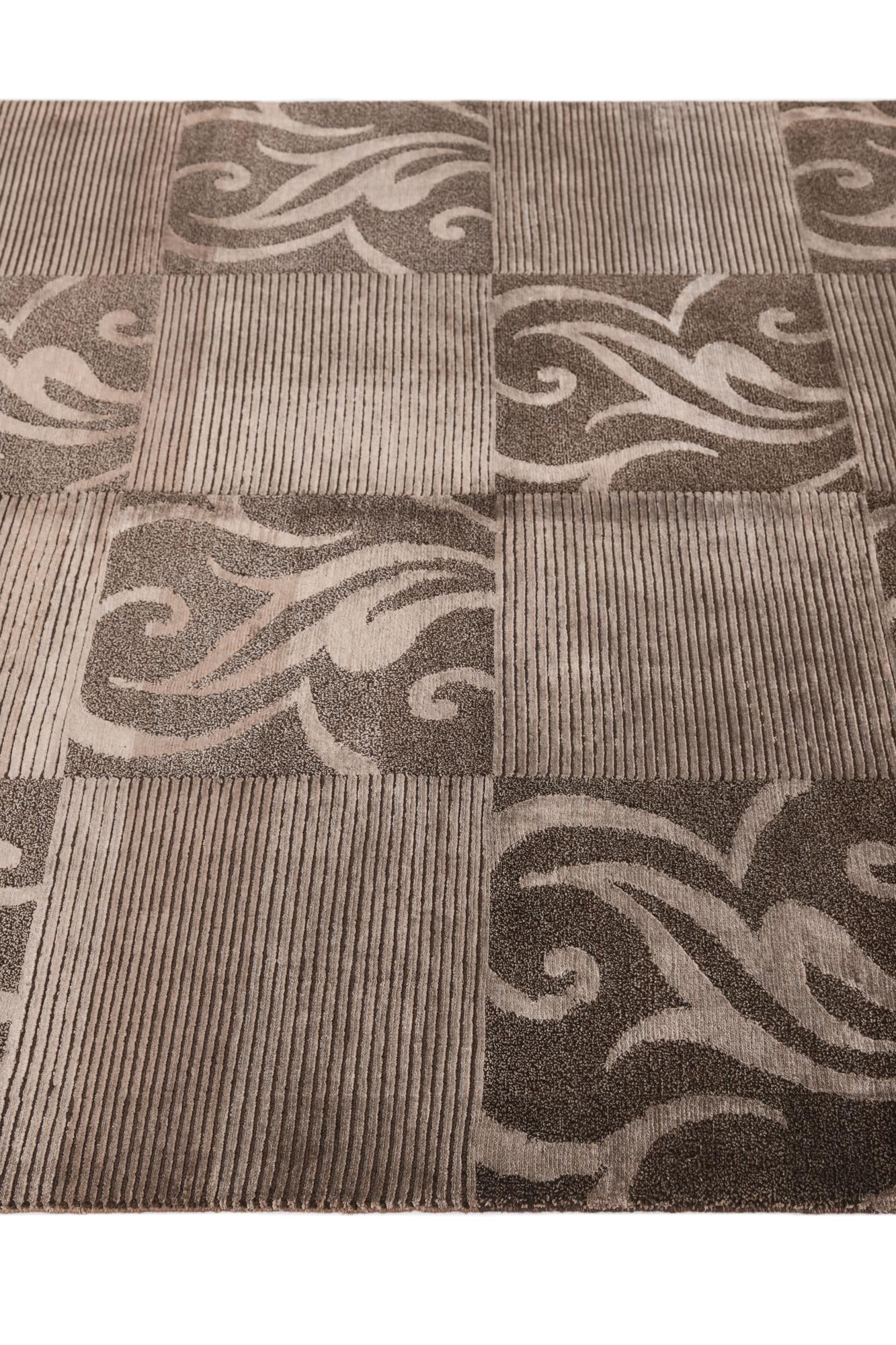 5' 1 x 6' 7 Hand Knotted Darya Wool Rug