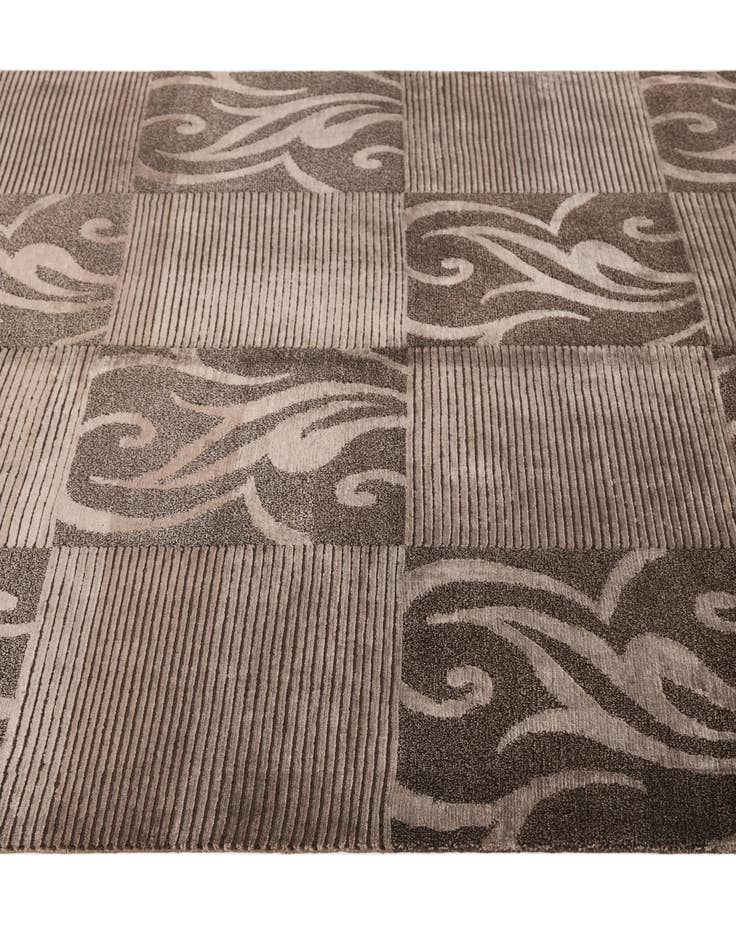 Detail image of 5' 1 x 6' 7  Hand Knotted Darya Wool Rug