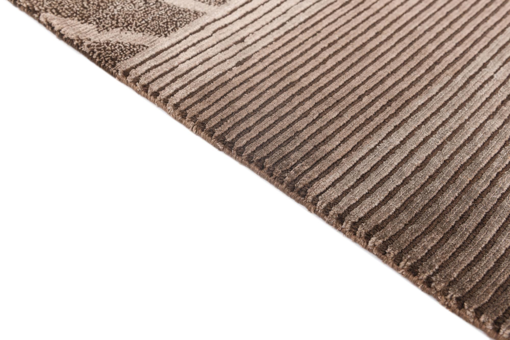 5' 1 x 6' 7 Hand Knotted Darya Wool Rug