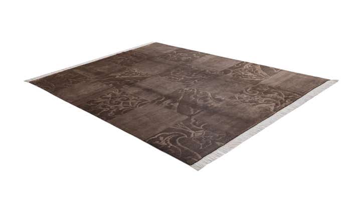 5' 9 x 7' 10 Hand Knotted Darya Wool Rug