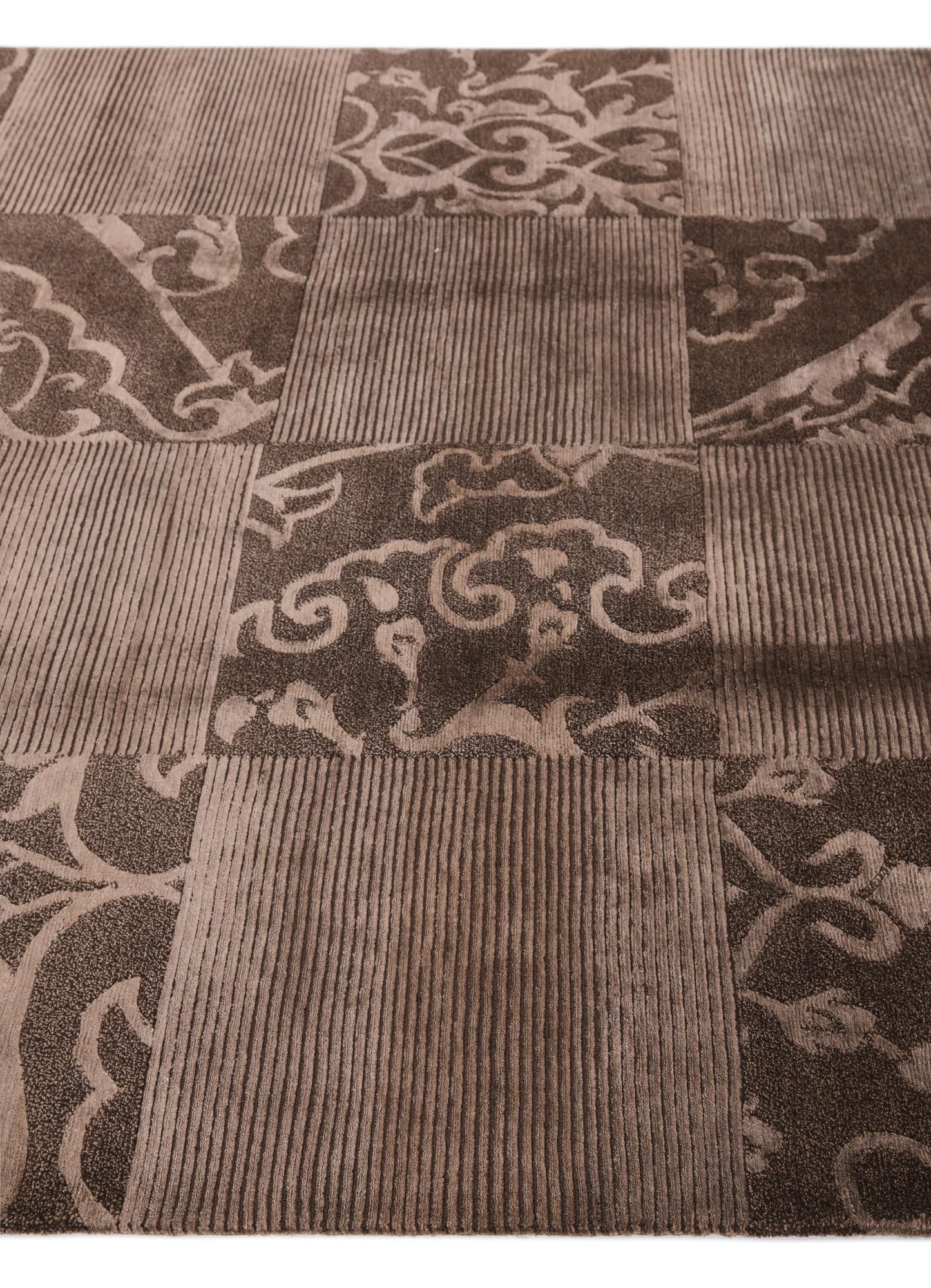 5' 9 x 7' 10 Hand Knotted Darya Wool Rug