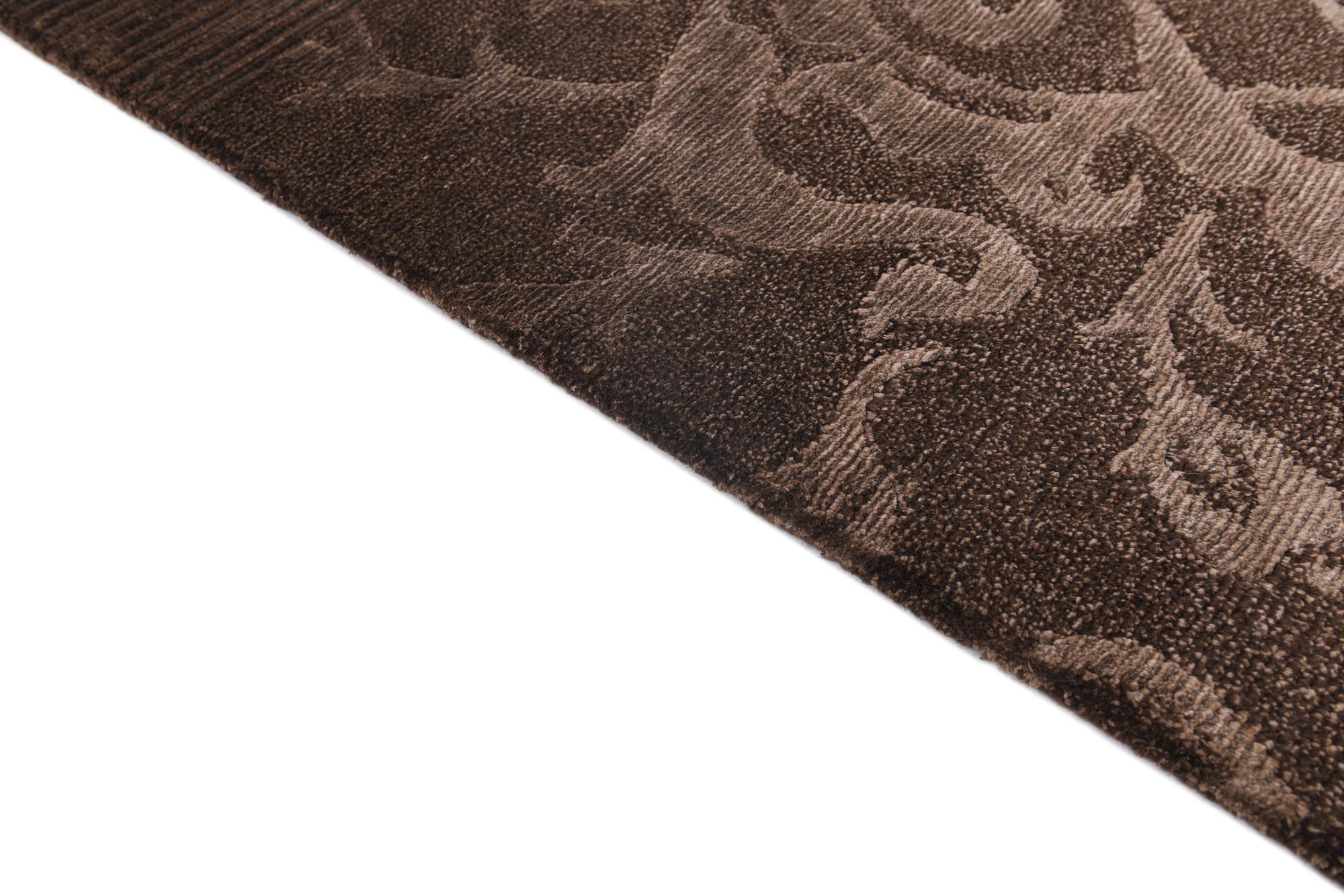 5' 9 x 8' Hand Knotted Darya Wool Rug