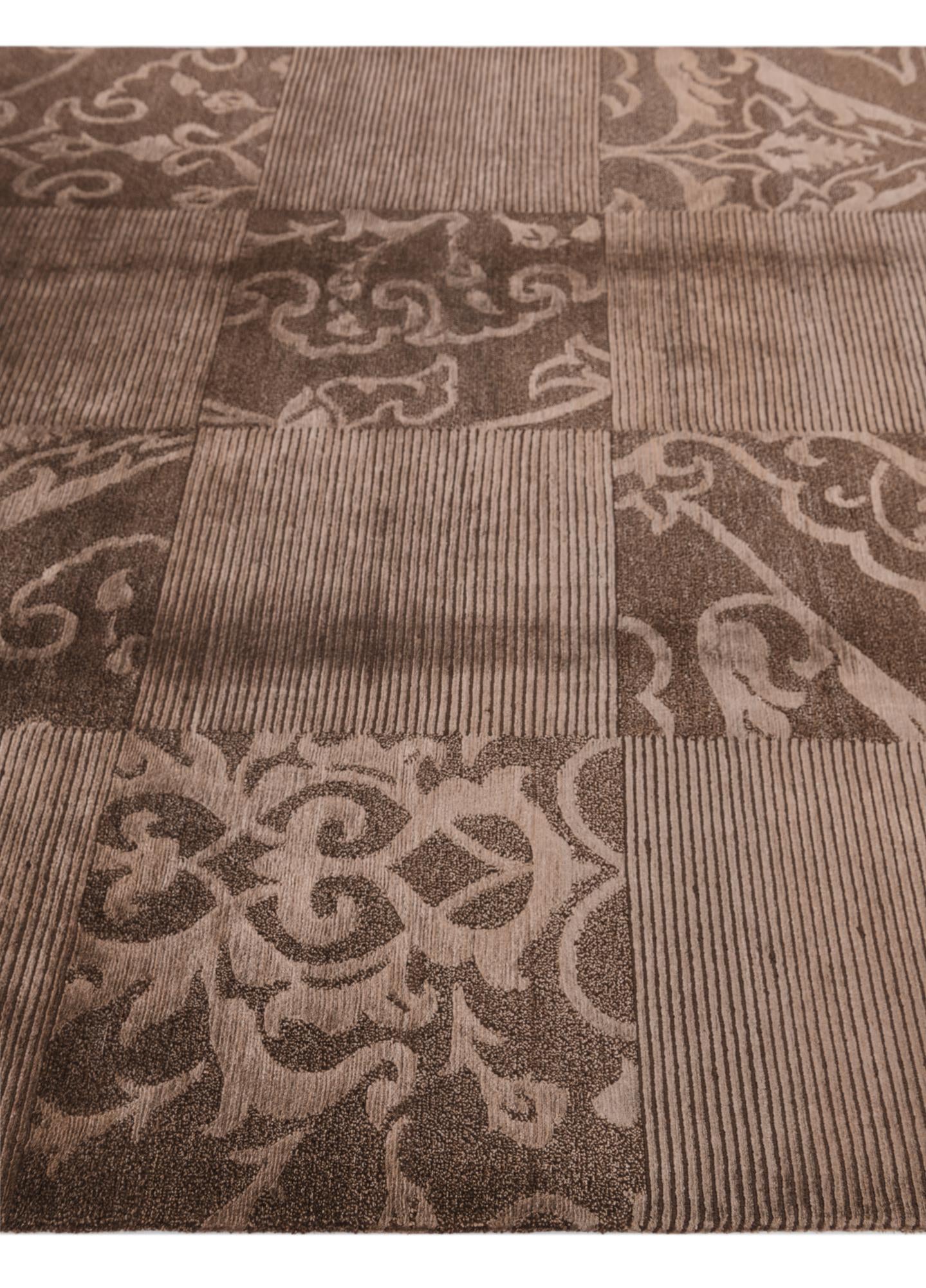 5' 9 x 8' Hand Knotted Darya Wool Rug