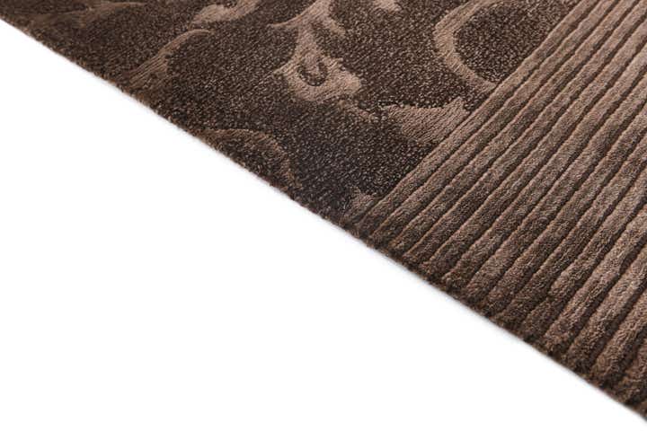 5' 10 x 8' 4 Hand Knotted Darya Wool Rug