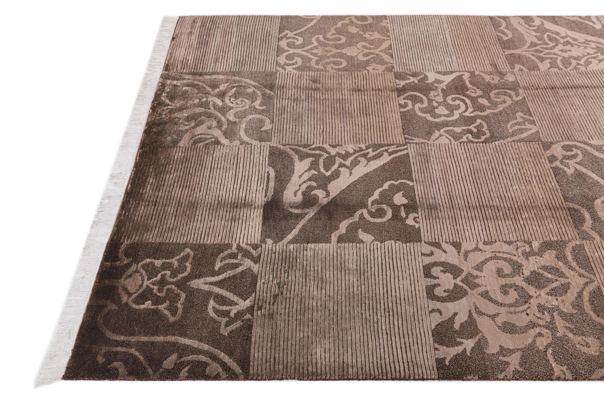 5' 9 x 8' Hand Knotted Darya Wool Rug