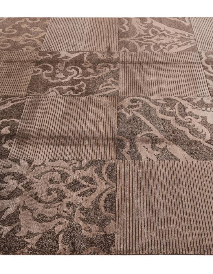 Detail image of 5' 9 x 8'  Hand Knotted Darya Wool Rug