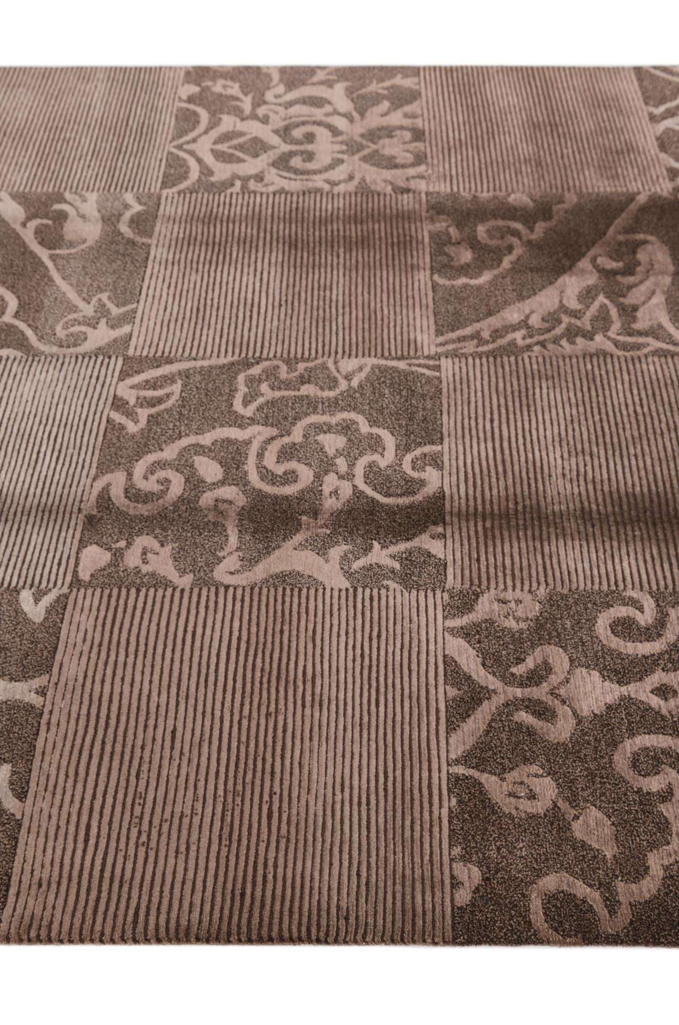 5' 9 x 8' 1 Hand Knotted Darya Wool Rug