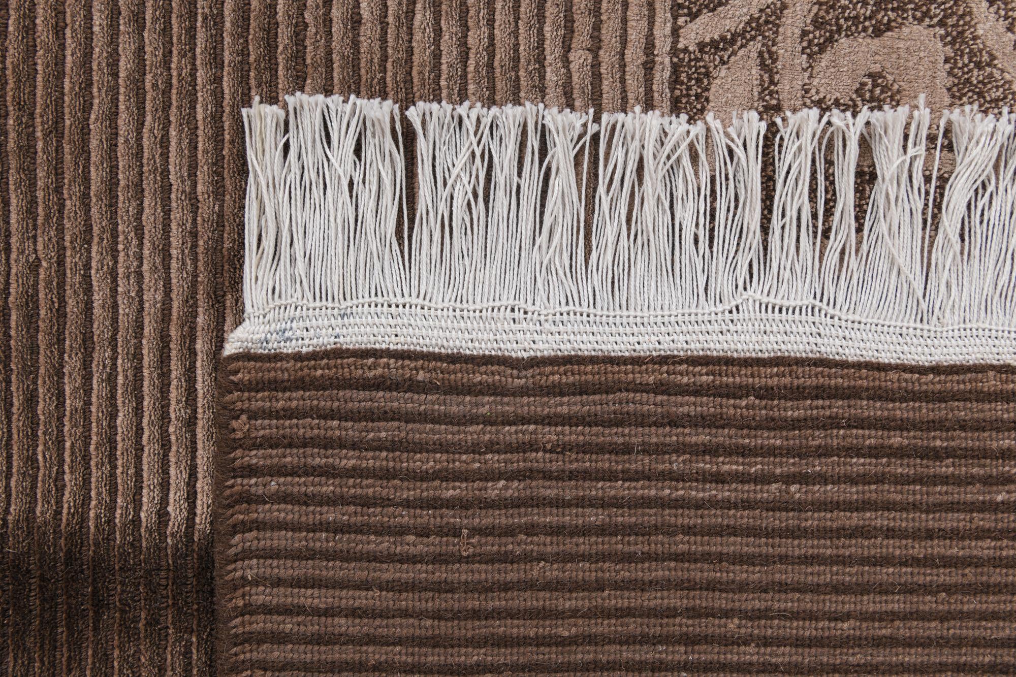 5' 9 x 8' Hand Knotted Darya Wool Rug