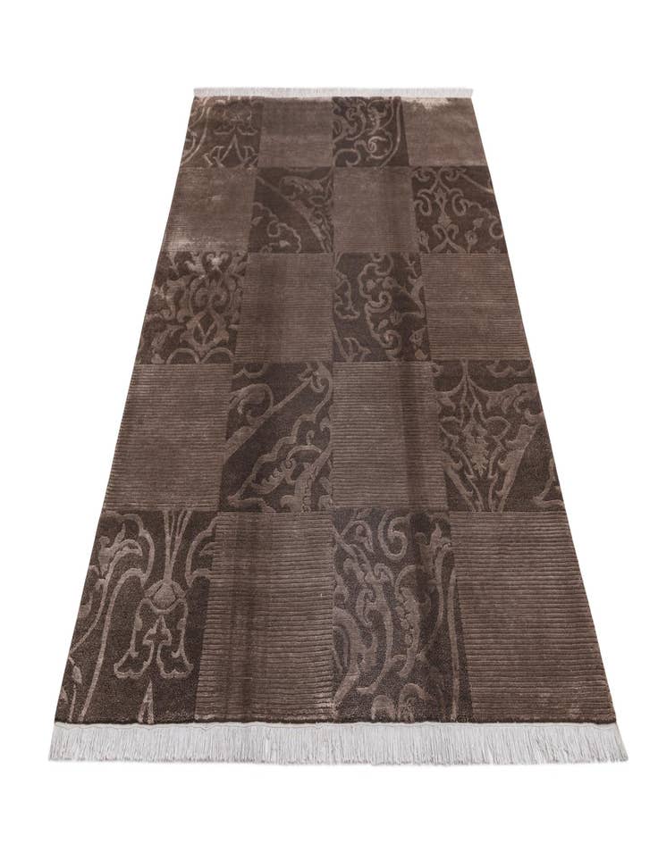 Detail image of 5' 8 x 8'  Hand Knotted Darya Wool Rug