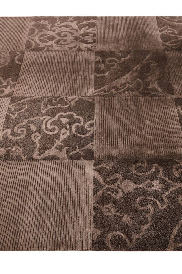 Detail image of 5' 10 x 8' Hand Knotted Darya Wool Rug
