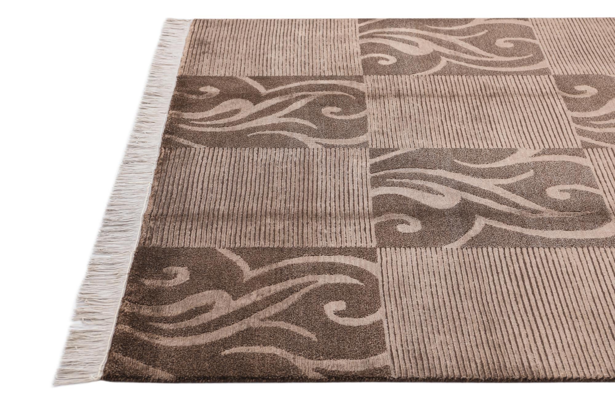 5' 7 x 8' Hand Knotted Darya Wool Rug