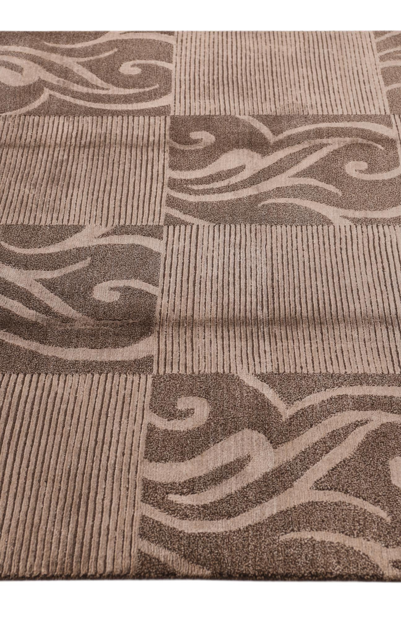 5' 7 x 8' Hand Knotted Darya Wool Rug
