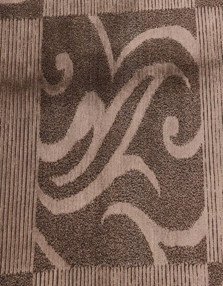 Detail image of 5' 7 x 8'  Hand Knotted Darya Wool Rug
