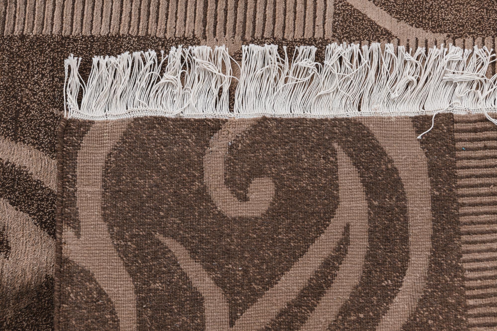 5' 7 x 8' Hand Knotted Darya Wool Rug