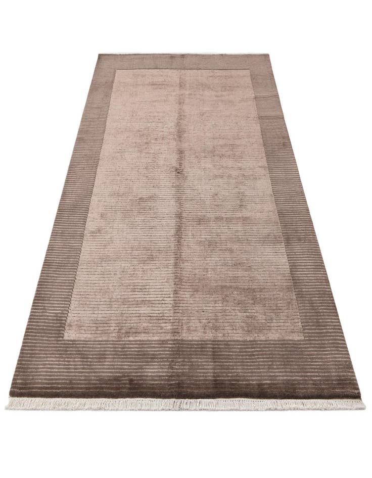 Detail image of 5' 5 x 8'  Hand Knotted Darya Wool Rug