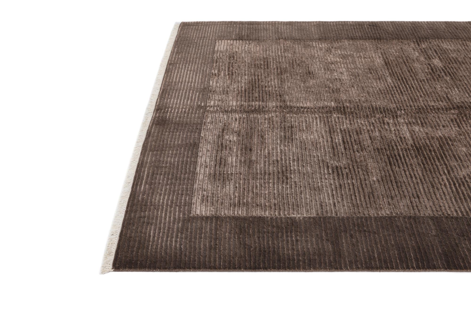 5' 5 x 8' Hand Knotted Darya Wool Rug