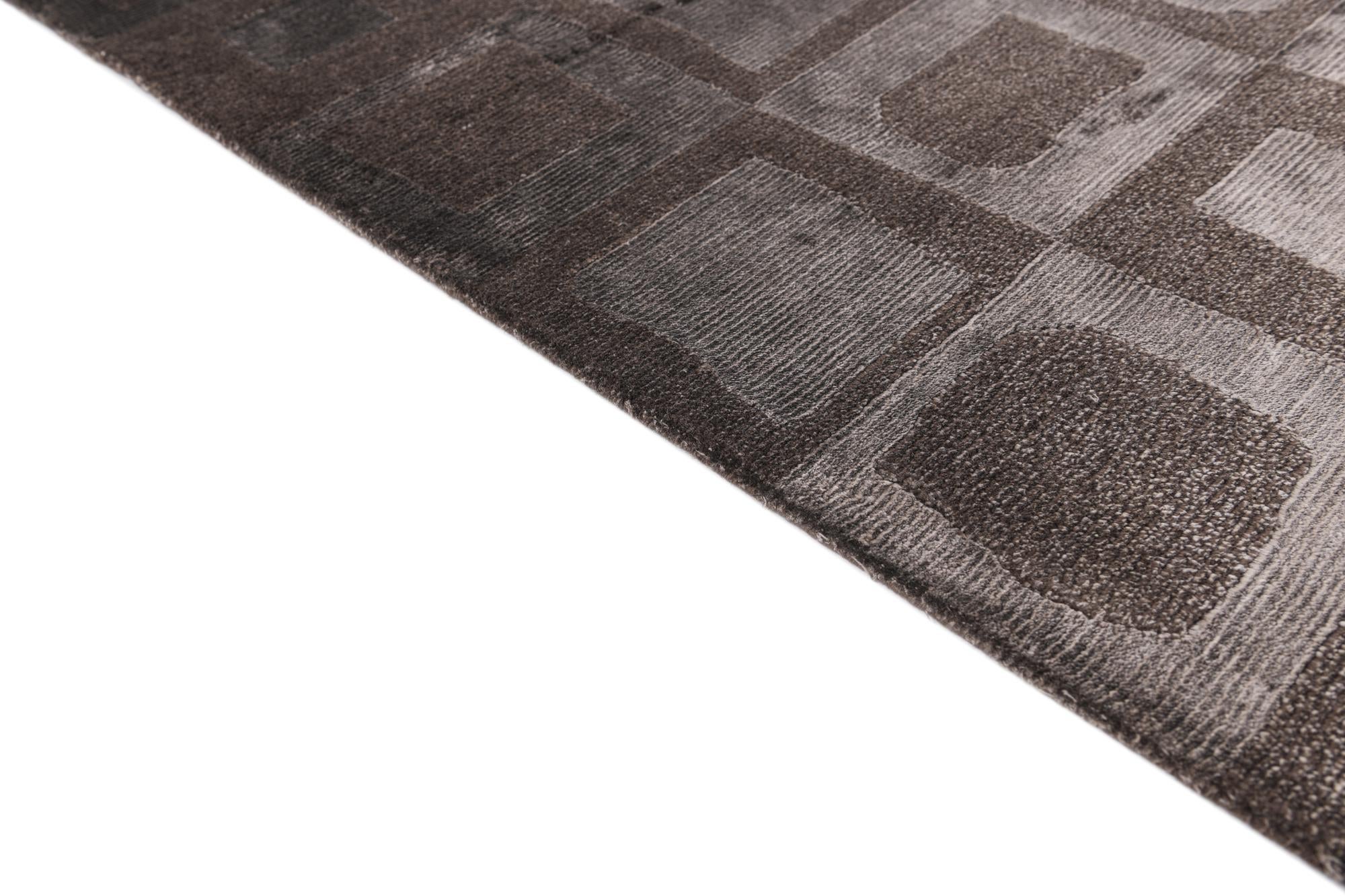 5' 9 x 8' 4 Hand Knotted Darya Wool Rug