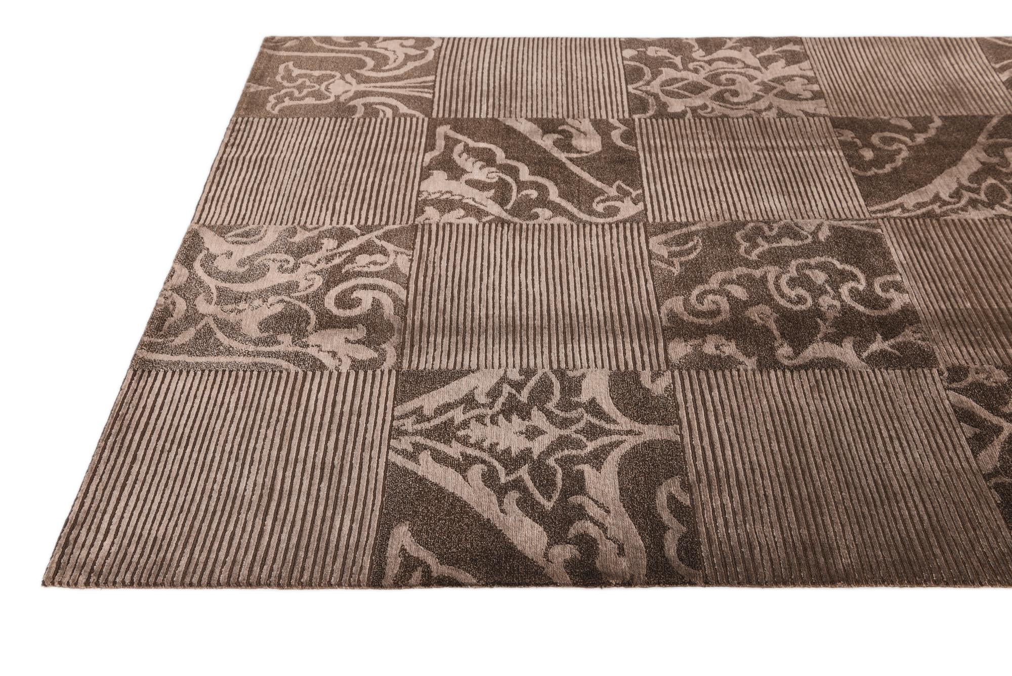 5' 9 x 8' 2 Hand Knotted Darya Wool Rug